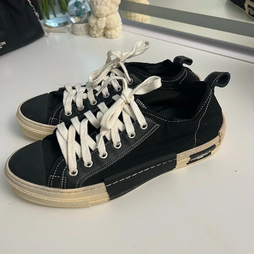 Dior Black and White Women's Sneakers - Picture 3 of 8